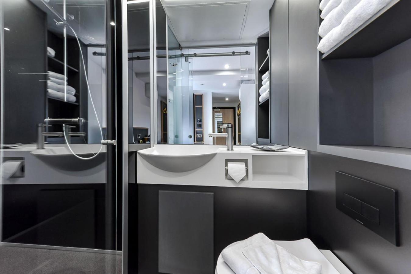 The Z Hotel Strand Londra Exterior foto